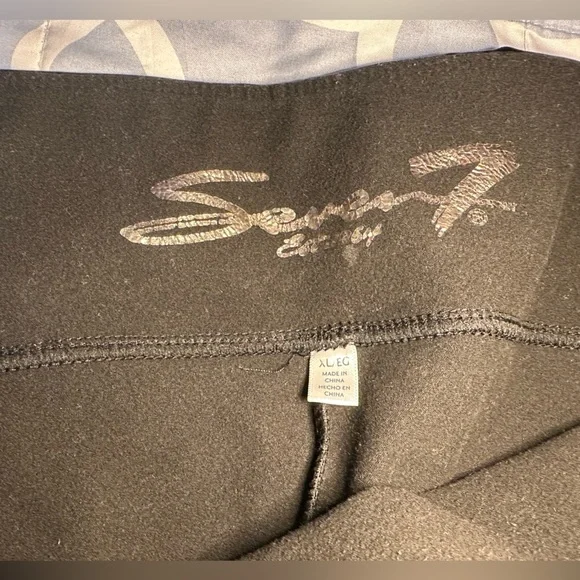 Seven7 Women’s Faux Leather High Rise Leggings Black Size XL EUC - Picture 7 of 10